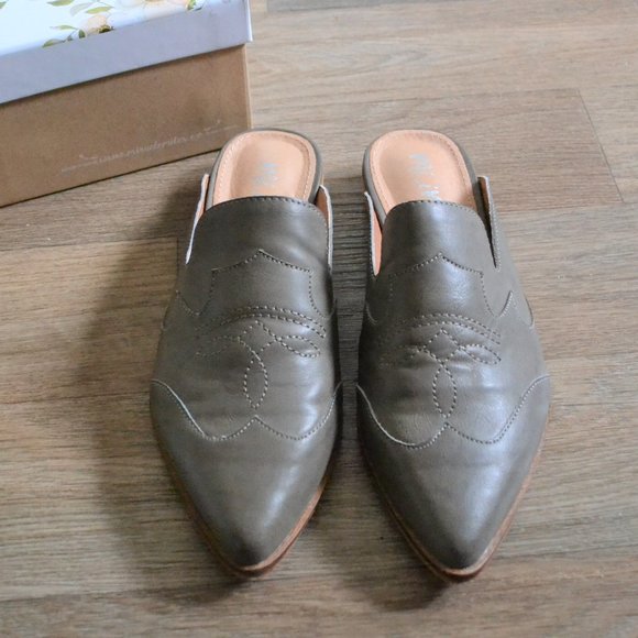 NIB Mi iM Kendrick Dark Gray Genuine Leather Pointed Toe Western Mule Size 7 - Picture 2 of 6